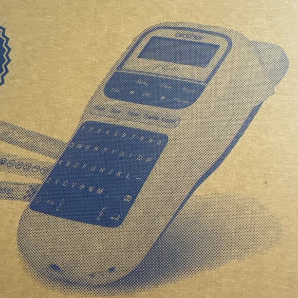 Brother P-Touch PTH110BP Easy Portable Label Maker w/INK NO CHARGER READ - Picture 9 of 10